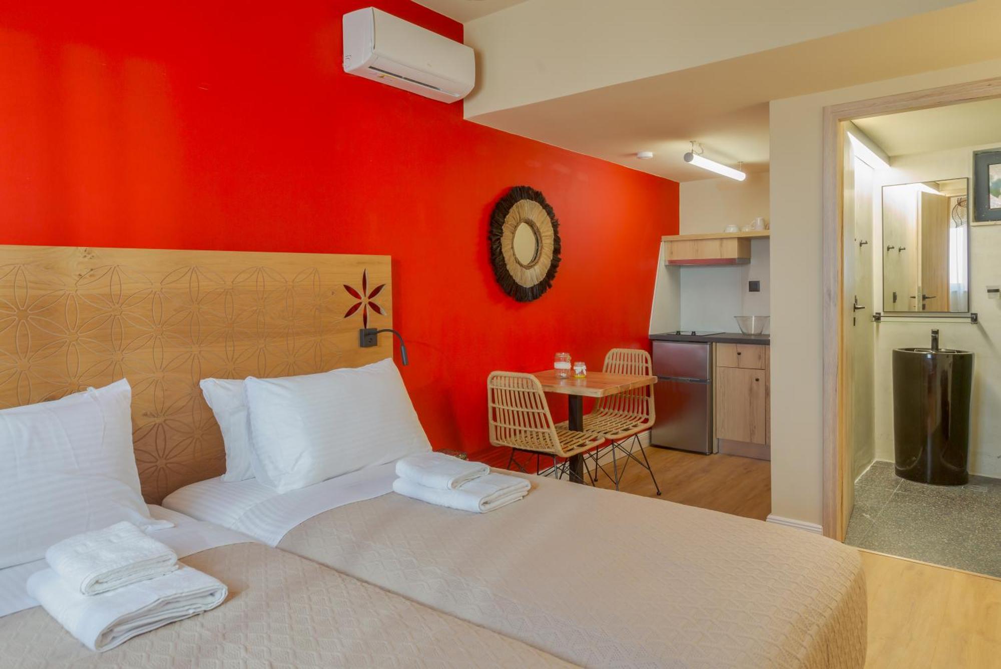 Driades Luxury Apartments Hersonissos  Phòng bức ảnh