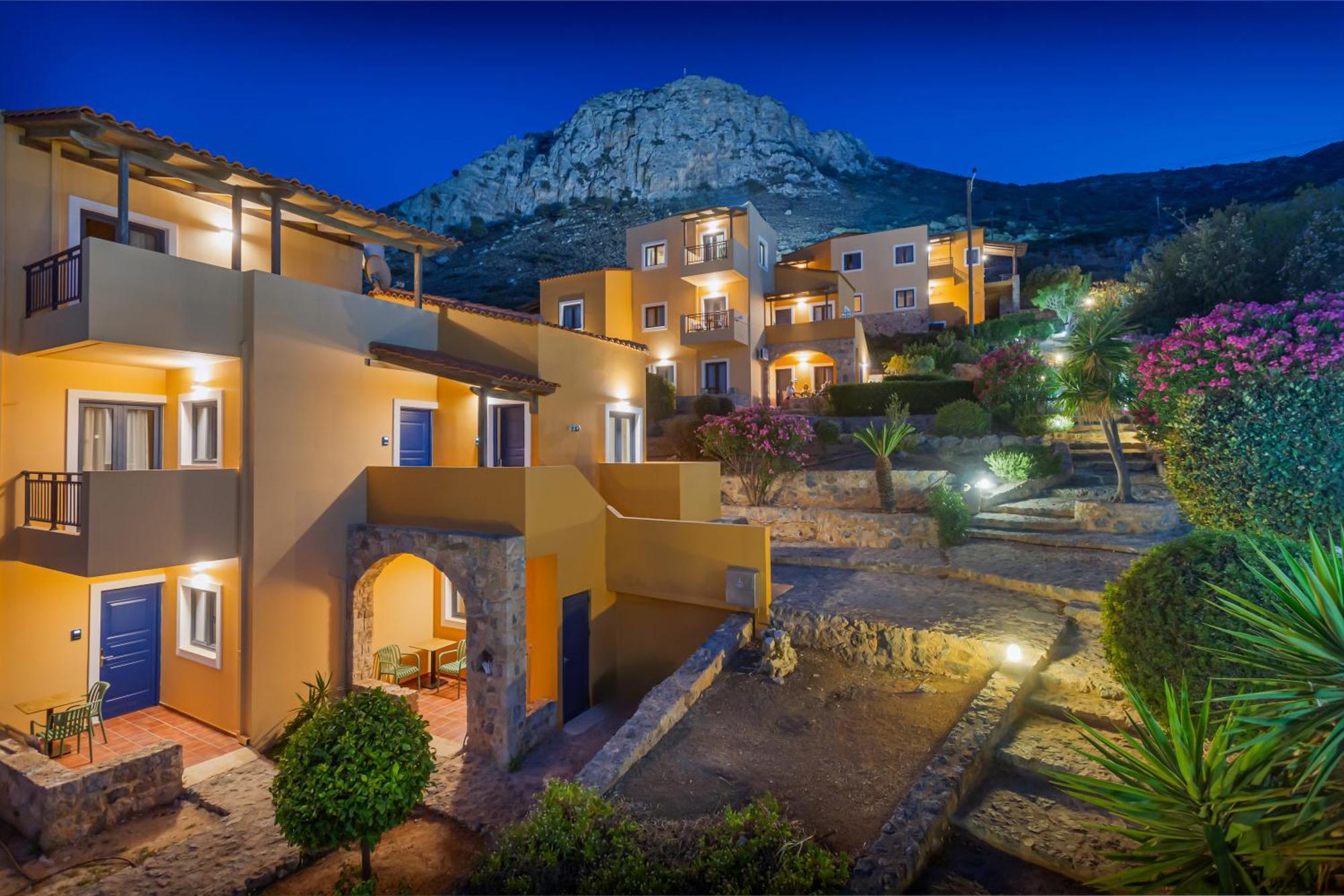 Driades Luxury Apartments Hersonissos  Ngoại thất bức ảnh