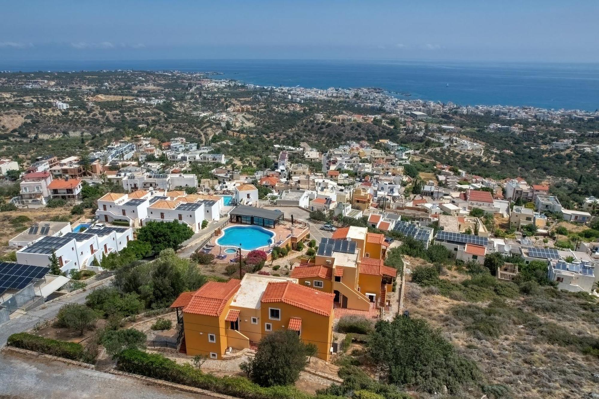 Driades Luxury Apartments Hersonissos  Ngoại thất bức ảnh